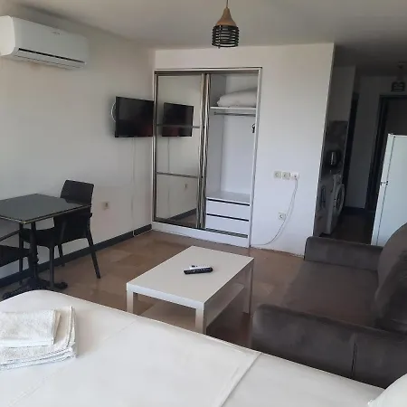 Vista Suites Properties Apartment *